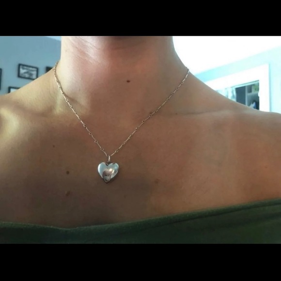 Tiffany & Co. Ziegfeld Puff Heart Necklace - Picture 6 of 7